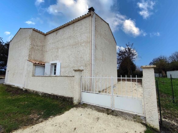 Maison à Jazennes – photo 1