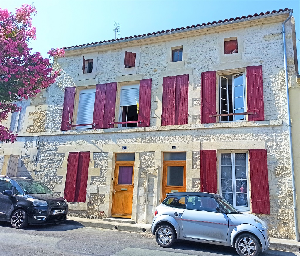 IMMEUBLE POUR INVESTISSEURS