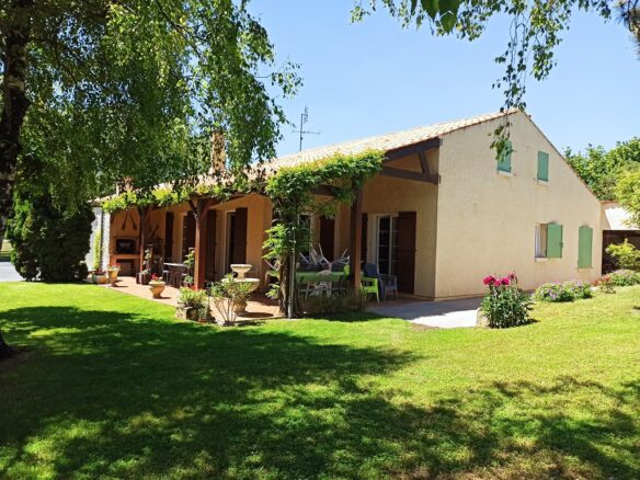 Maison à Belluire – photo 1
