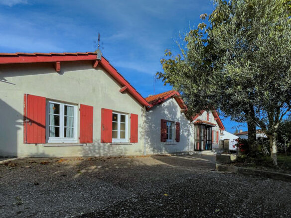 Maison à Pons – photo 1